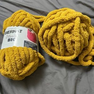 2 balls of Yellow chunky yarn